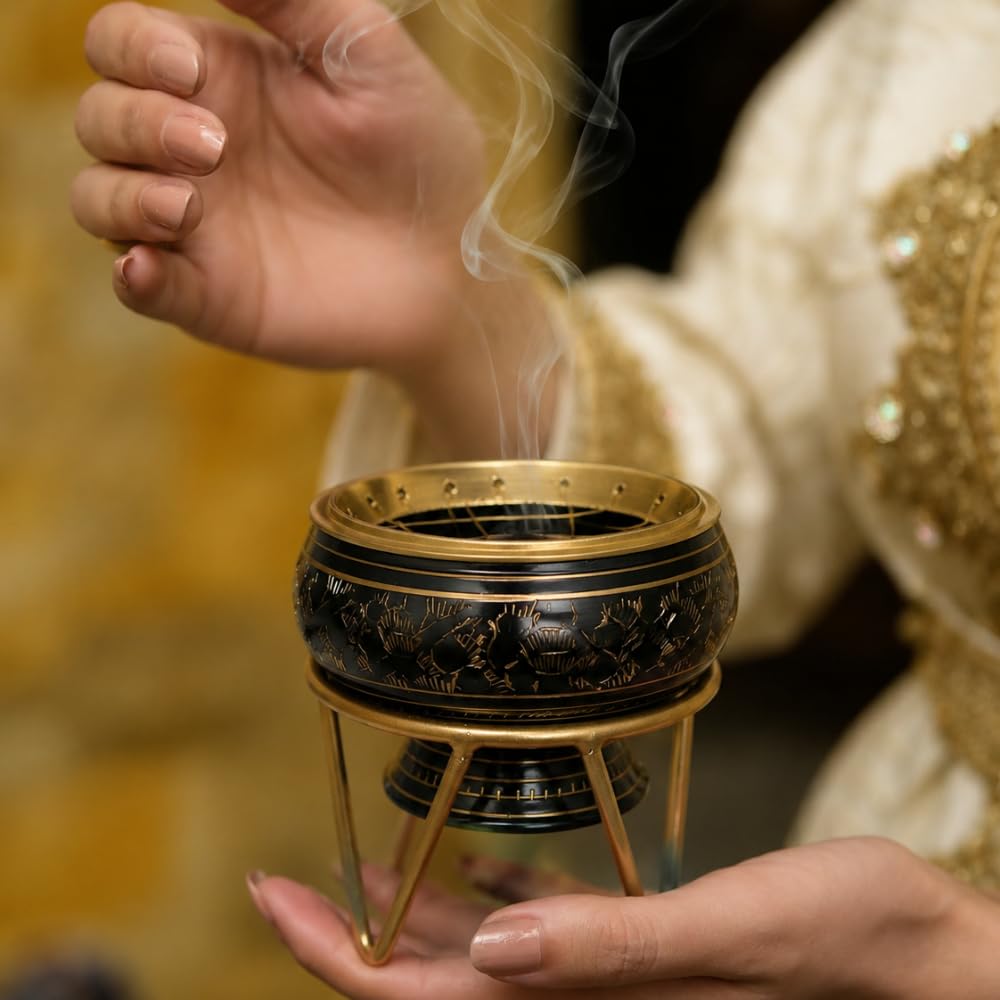 Royal Touch Bakhoor + Brass Burner Combo, picture 4